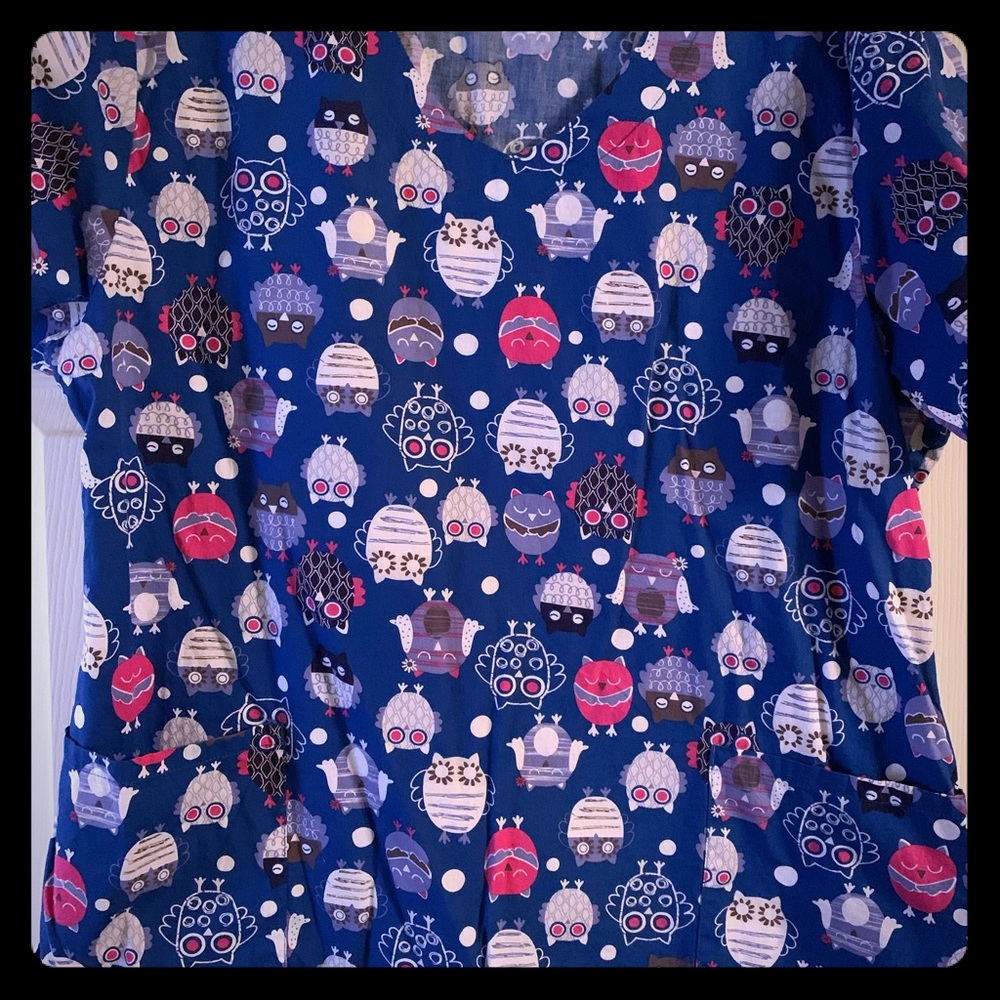 Women’s scrub top